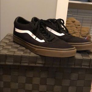 Vans (canvas) Black/Gum